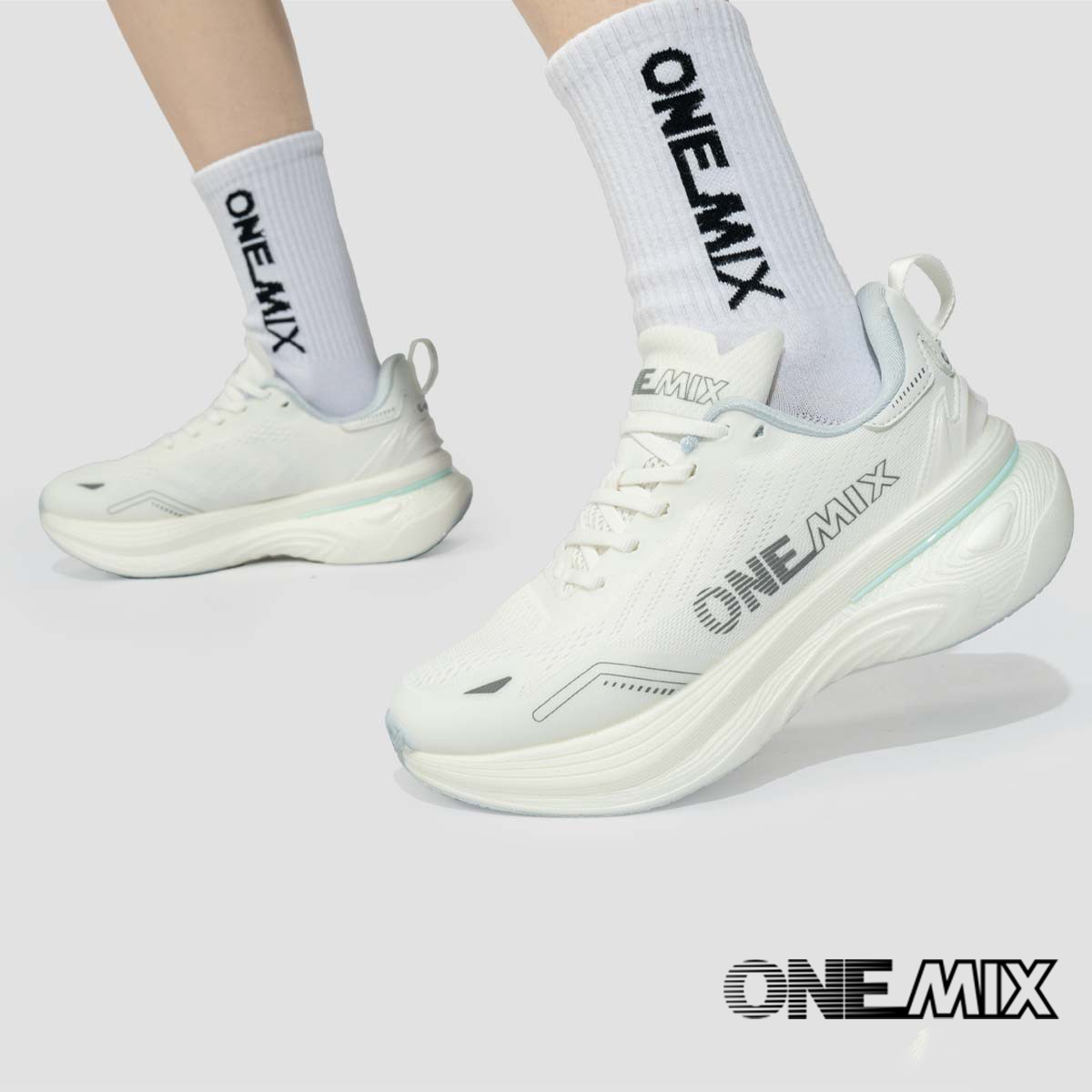 ONEMIX New Shock-Absorbing and - Reflective Night Running Shoes 评论和价格
