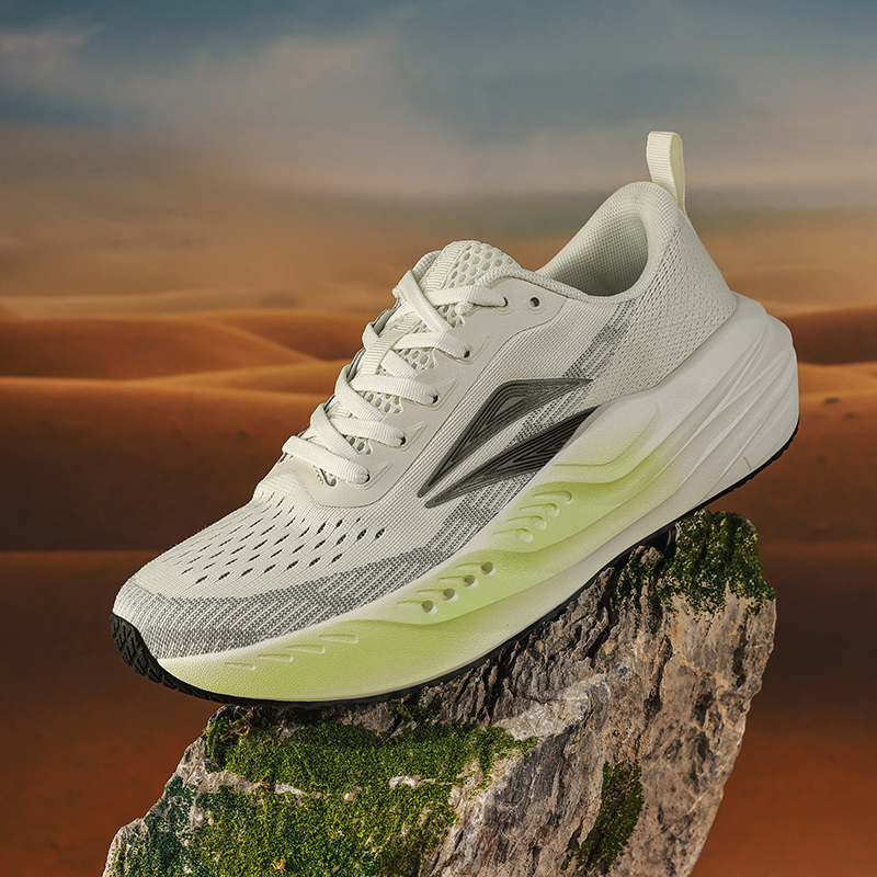 Men's Running Shoes Sneakers T - Lightweight Road Running Shoes 评论和价格