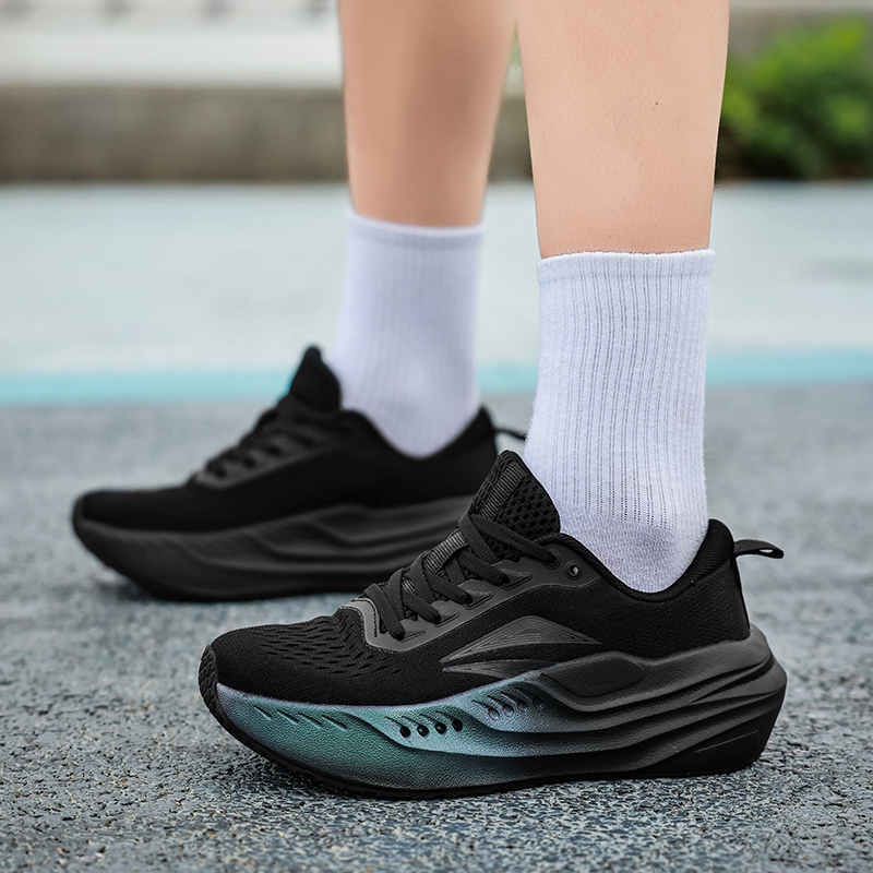 Men's Running Shoes Sneakers T - Lightweight Road Running Shoes 评论和价格