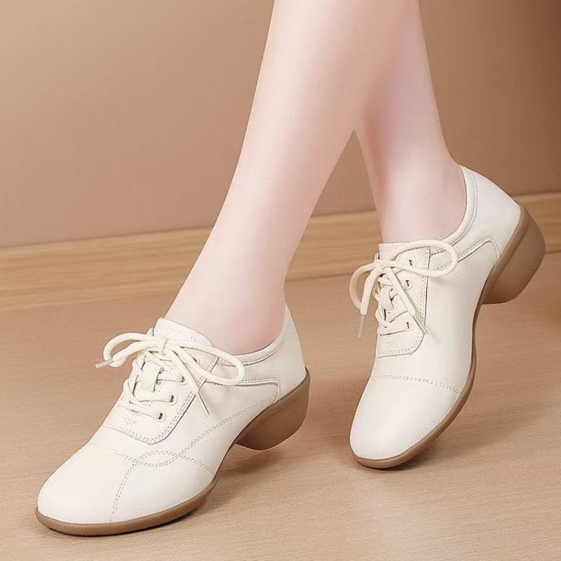 Women Low Heel Dance Sneakers  - Sneakers 评论和价格