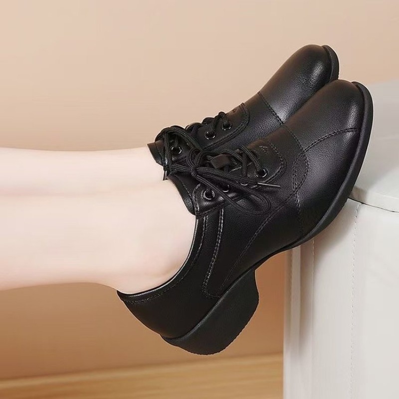 Women Low Heel Dance Sneakers  - Sneakers 评论和价格