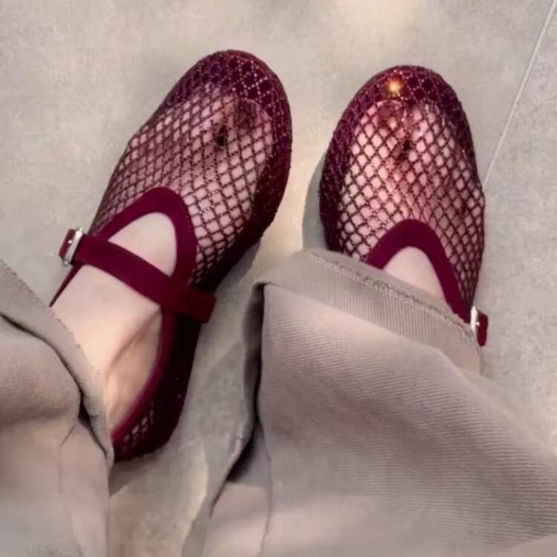 Hollow Rhinestone Baotou Sanda - Boots 评论和价格